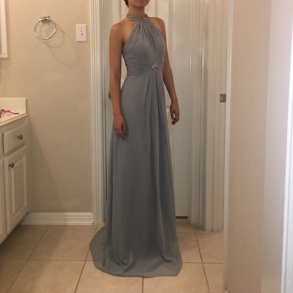 Beautiful Full Length Gray Chiffon Gown - Picture 4 of 4